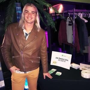 Meet your Posher, Ramiro